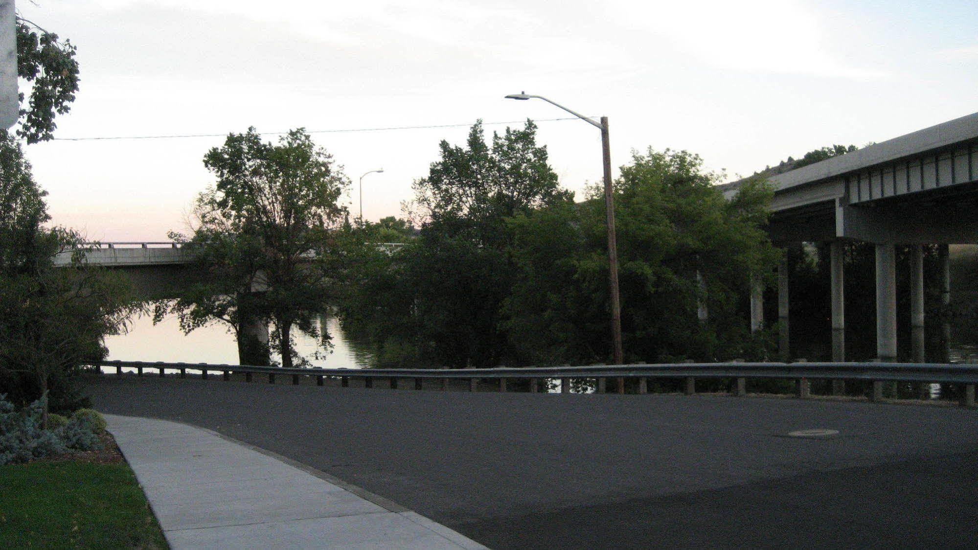Hotel River Park
